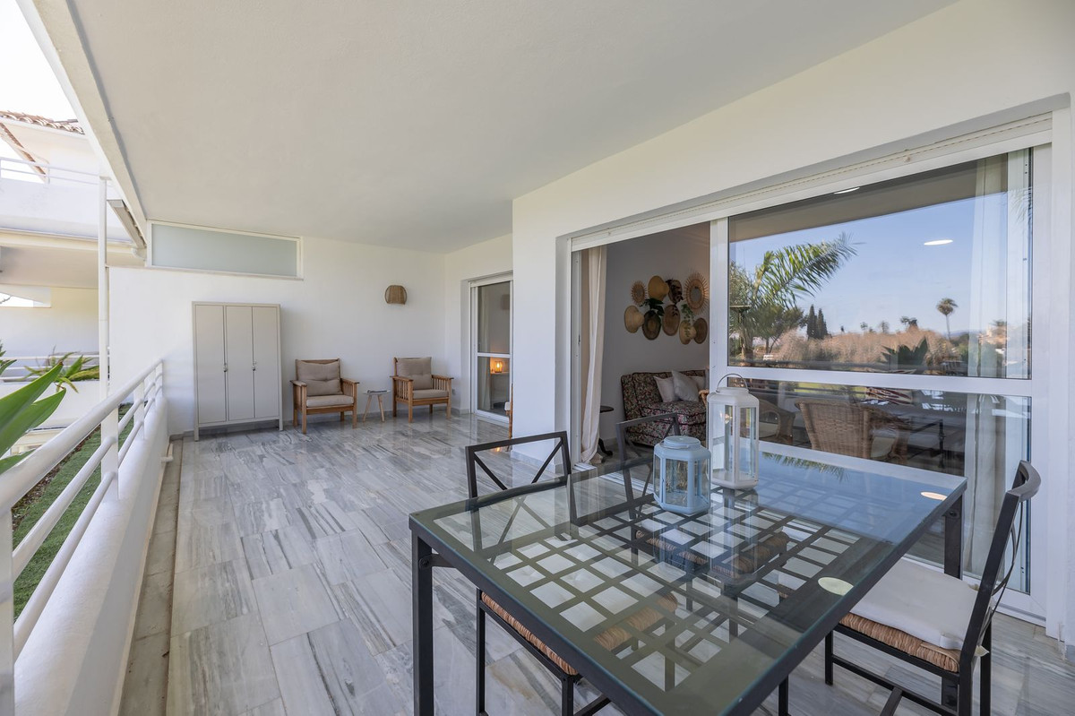 Appartement te koop in Guadalmina Baja | 3 slaapkamers H5222326