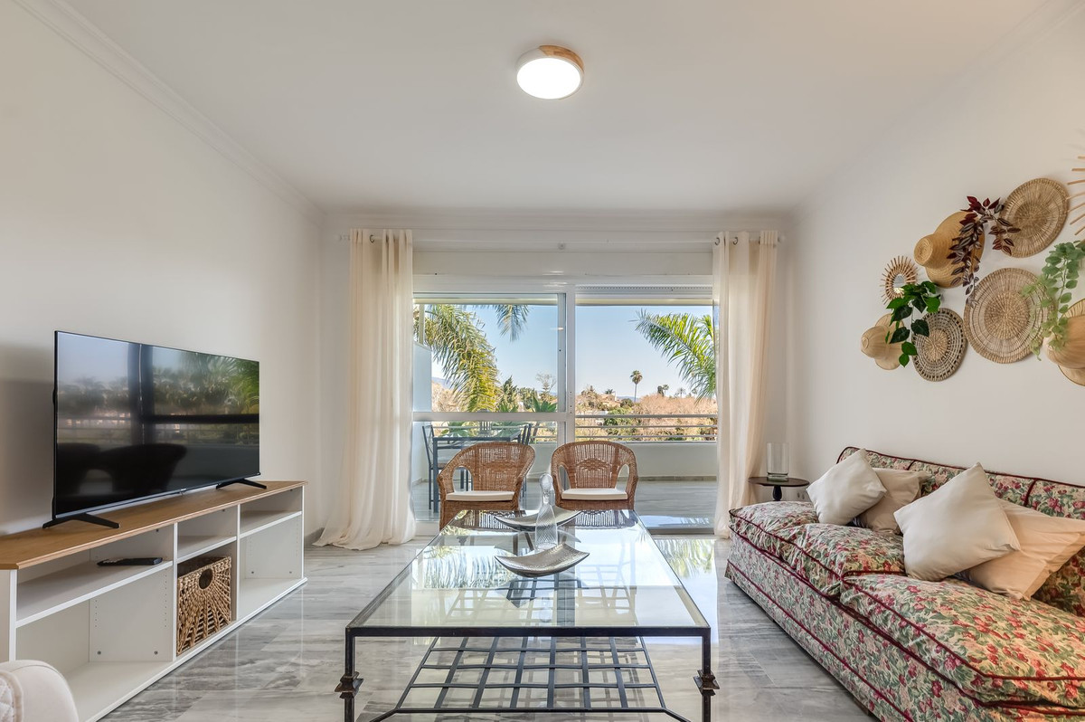 Appartement te koop in Guadalmina Baja | 3 slaapkamers H5222326