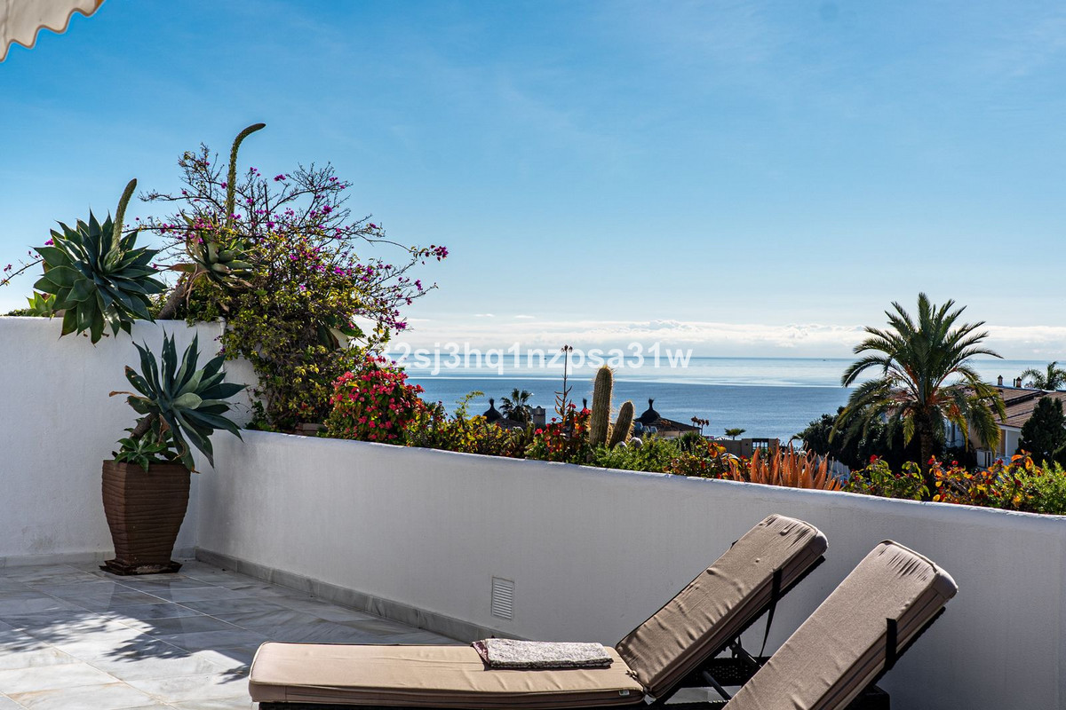 Appartement te koop in Guadalmina Baja | 4 slaapkamers H5259682