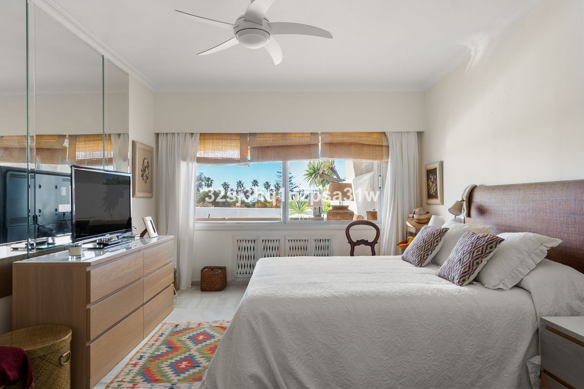 Appartement te koop in Guadalmina Baja | 4 slaapkamers H5259682