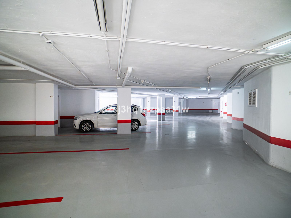 Appartement te koop in Guadalmina Baja | 4 slaapkamers H5259682