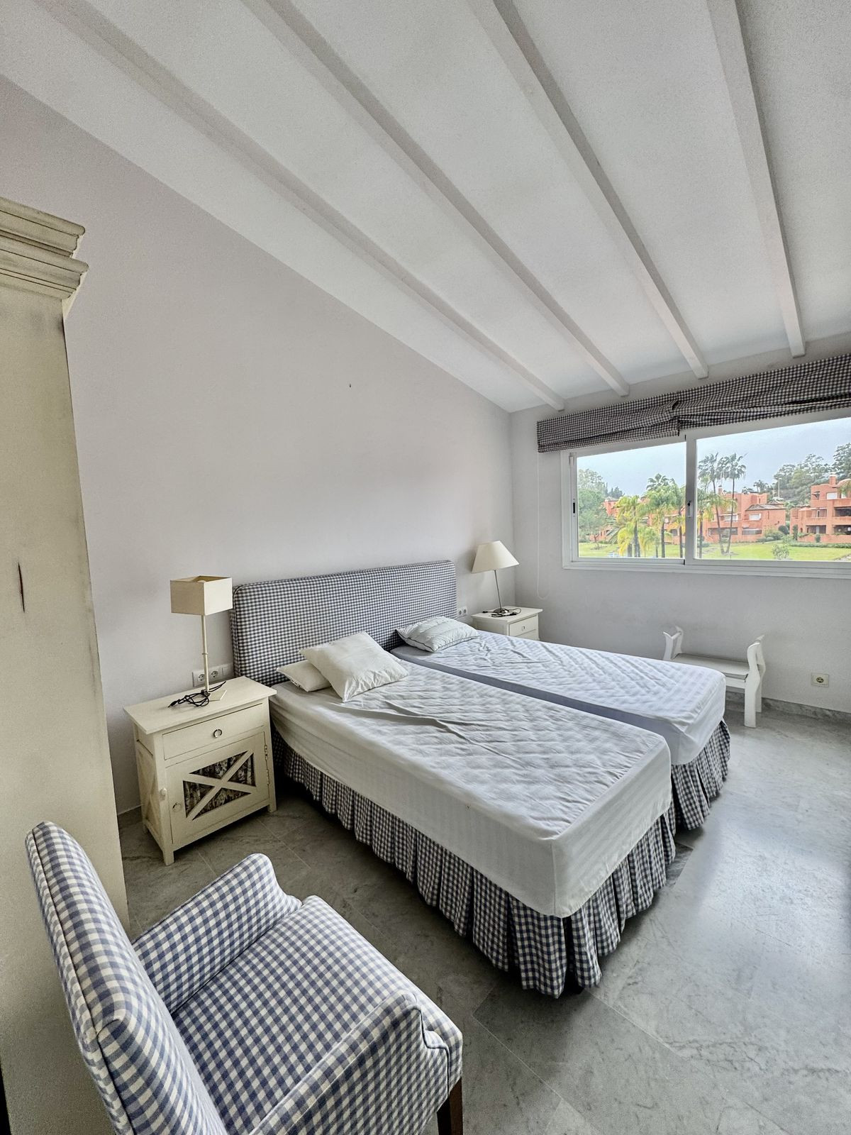 Appartement te koop in Guadalmina Baja | 4 slaapkamers H5295298