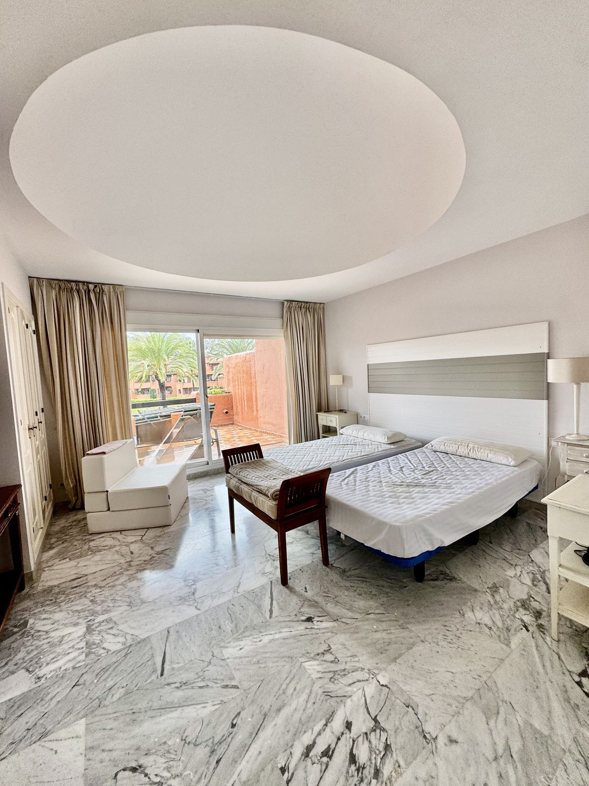 Appartement te koop in Guadalmina Baja | 4 slaapkamers H5295298