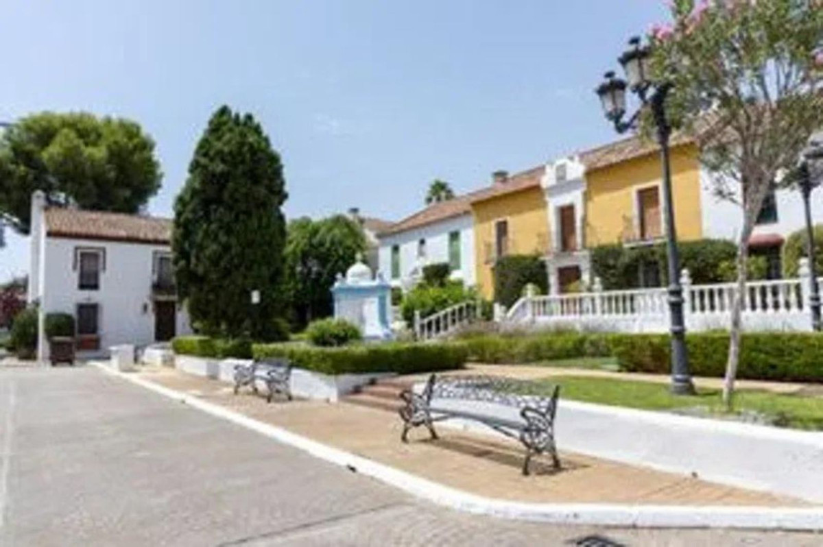 Huis te koop in Guadalmina Baja | 3 slaapkamers H5296708