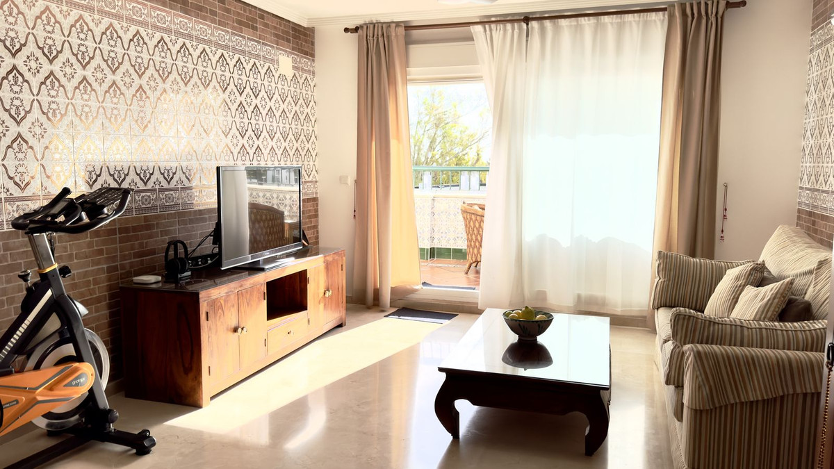 Appartement te koop in Guadalmina Baja | 2 slaapkamers H5302732
