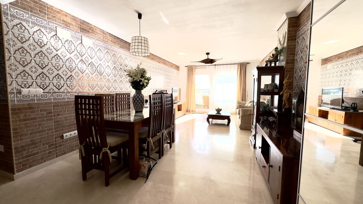 Appartement te koop in Guadalmina Baja | 2 slaapkamers H5302732