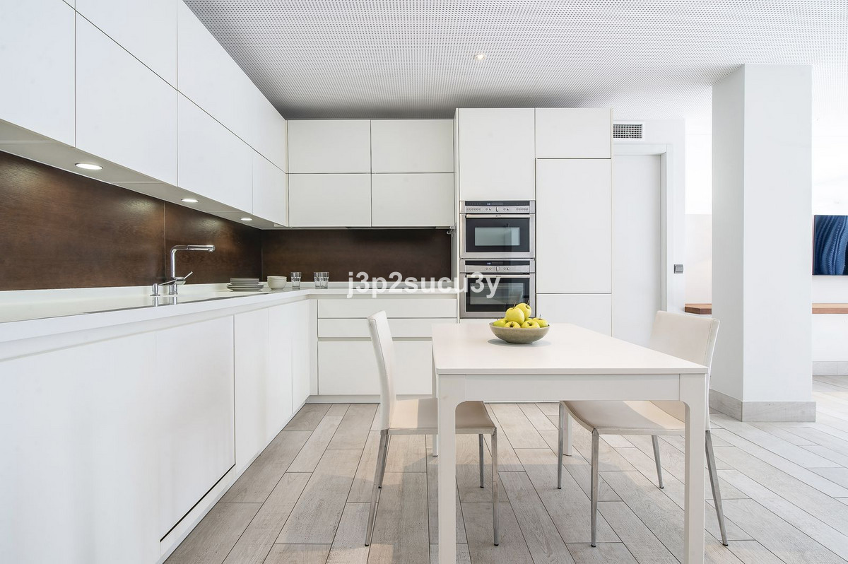 Appartement te koop in Guadalmina Baja | 3 slaapkamers H5310721