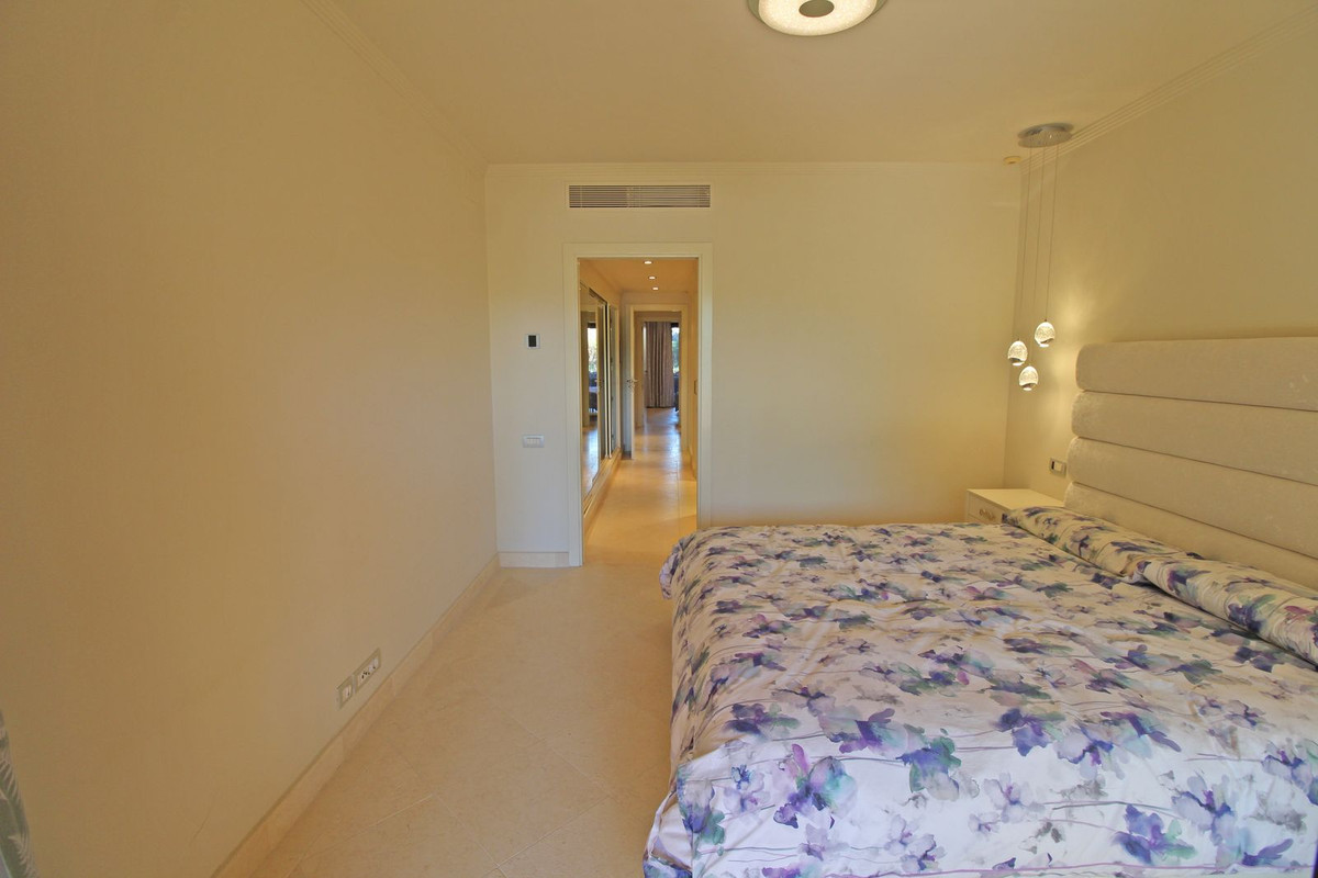 Appartement te koop in Guadalmina Baja | 2 slaapkamers H5337001