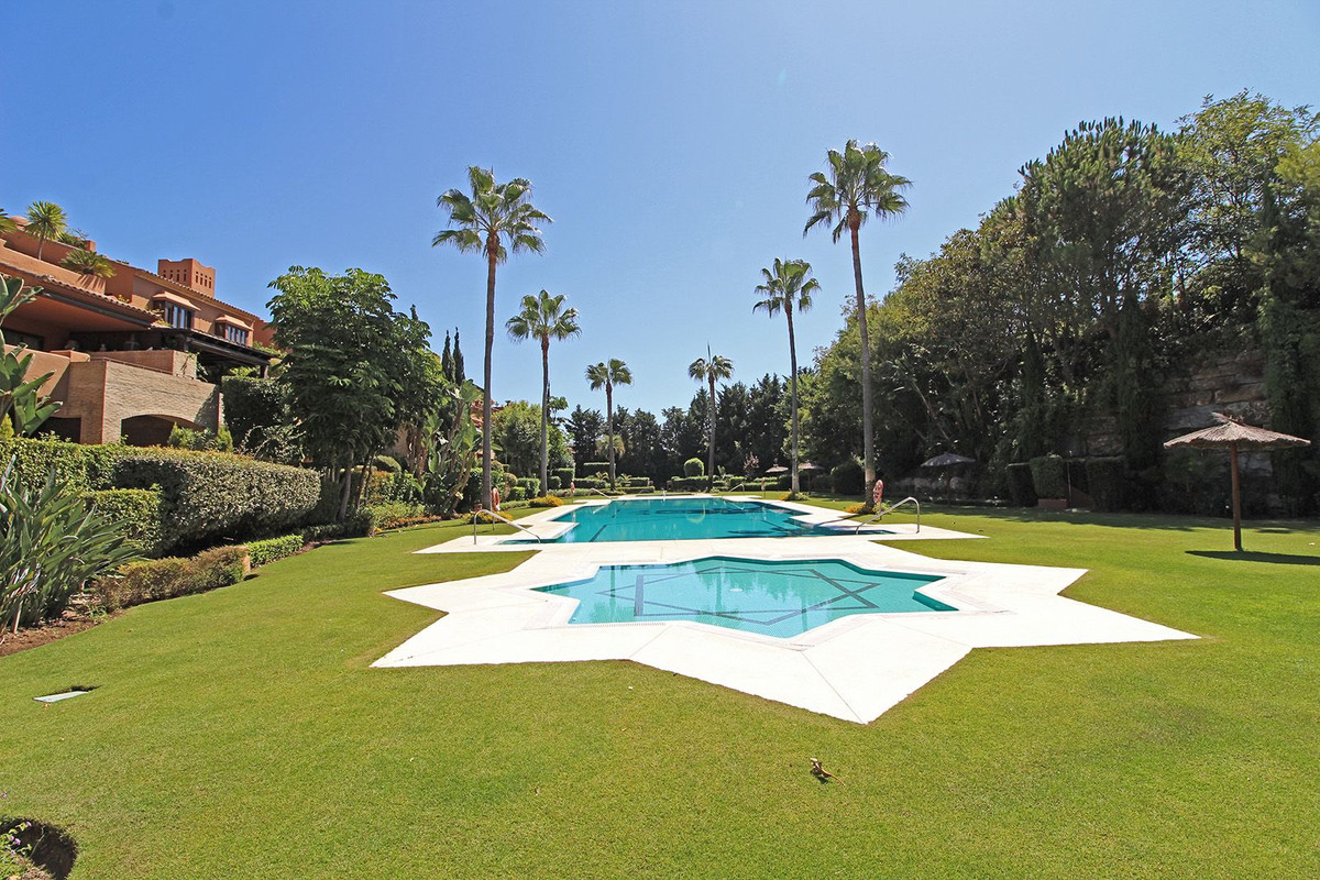 Appartement te koop in Guadalmina Baja | 2 slaapkamers H5337001