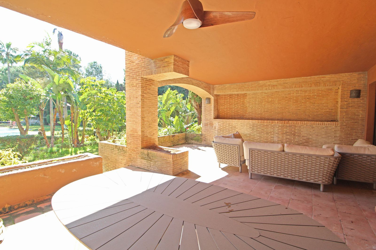 Appartement te koop in Guadalmina Baja | 2 slaapkamers H5337001