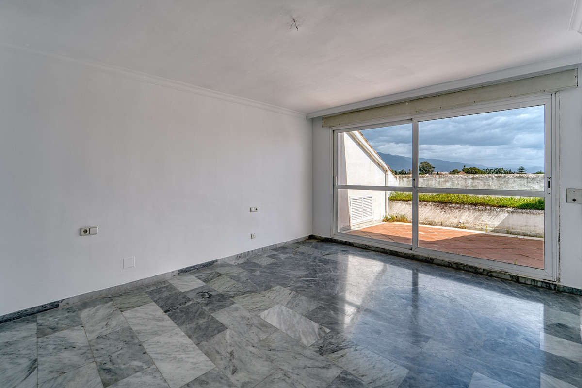 Appartement te koop in Guadalmina Baja | 5 slaapkamers H5338156