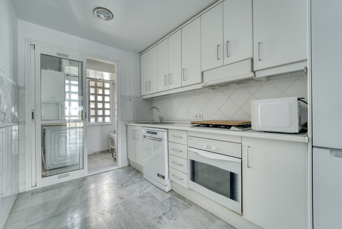 Appartement te koop in Guadalmina Baja | 5 slaapkamers H5338156