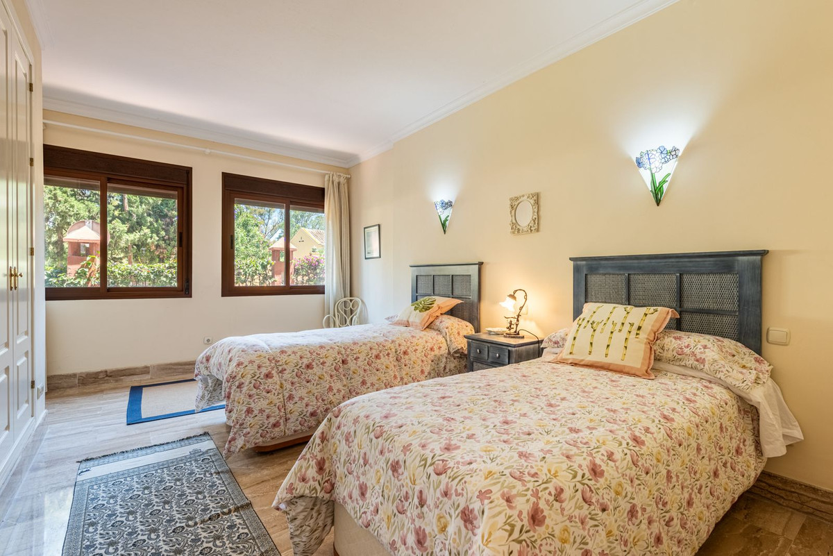 Appartement te koop in Guadalmina Baja | 2 slaapkamers H5367847