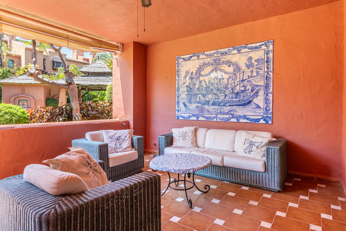 Appartement te koop in Guadalmina Baja | 2 slaapkamers H5367847