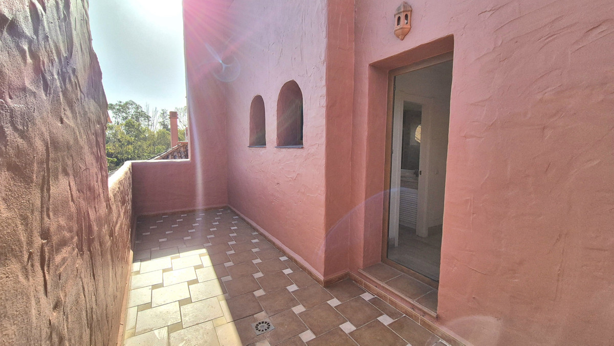 Property main view 36