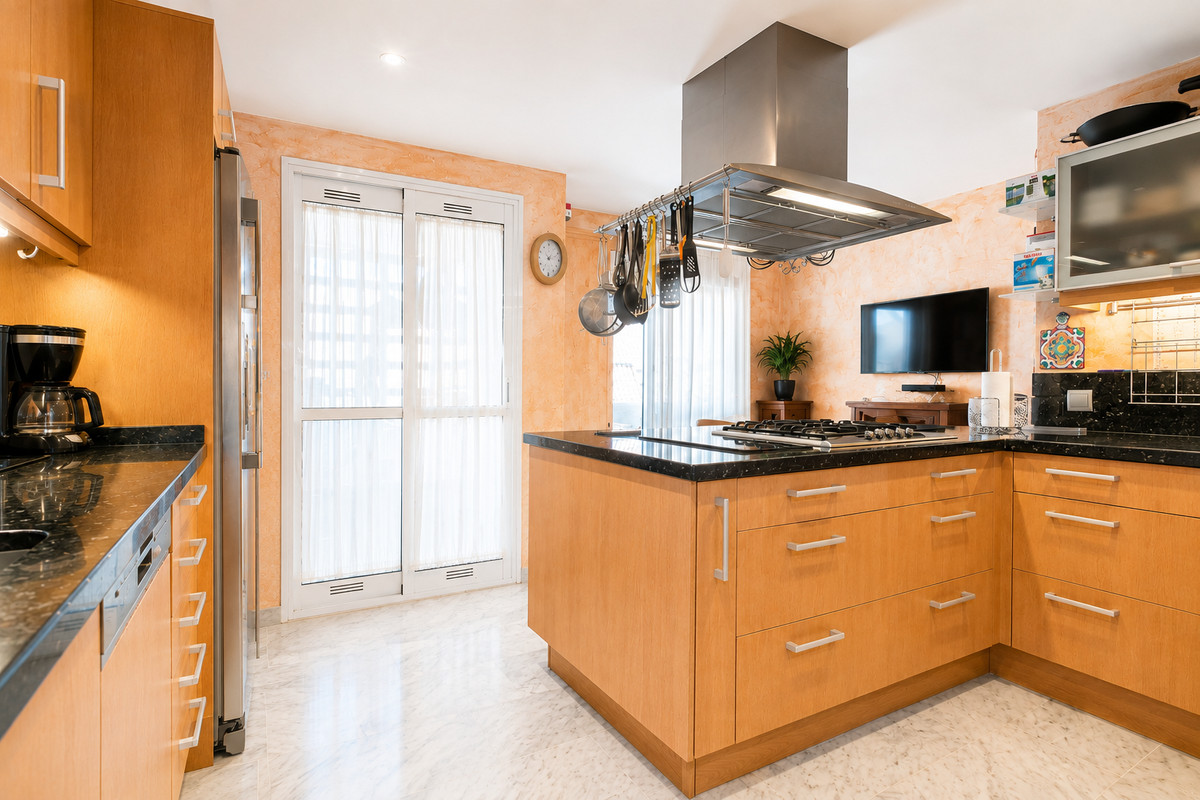 Appartement te koop in Guadalmina Baja | 4 slaapkamers H5463343