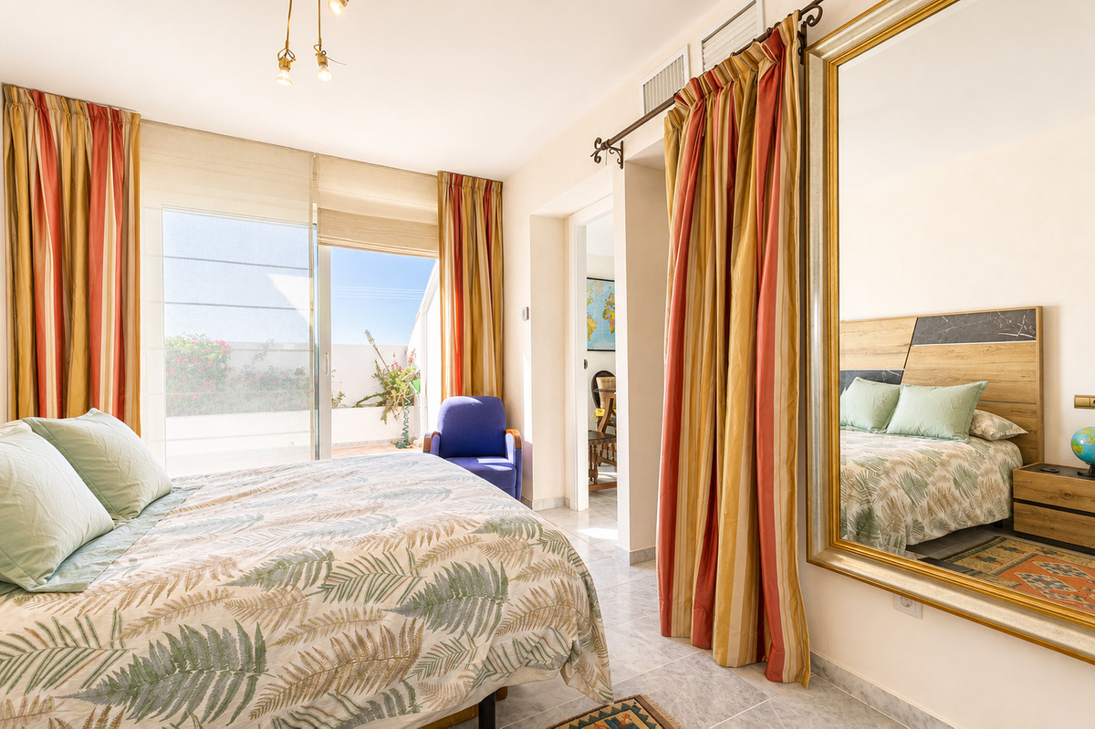 Appartement te koop in Guadalmina Baja | 4 slaapkamers H5463343