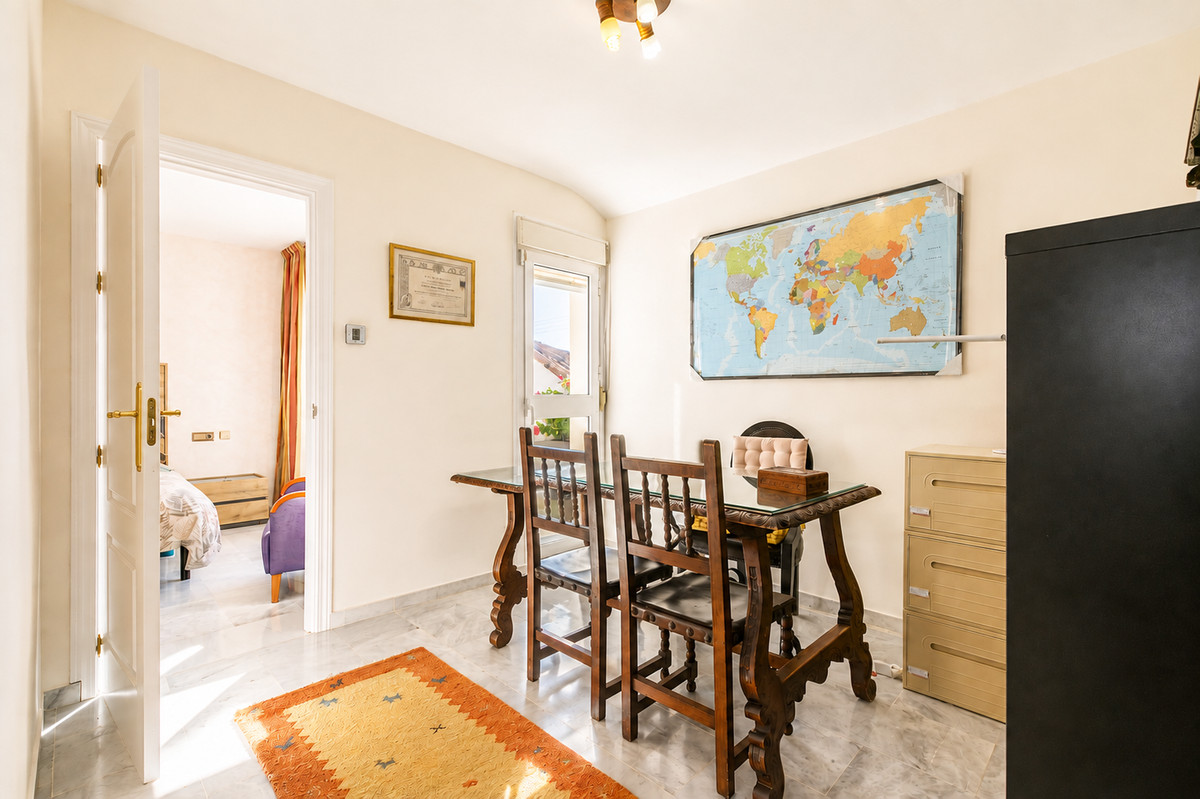 Appartement te koop in Guadalmina Baja | 4 slaapkamers H5463343