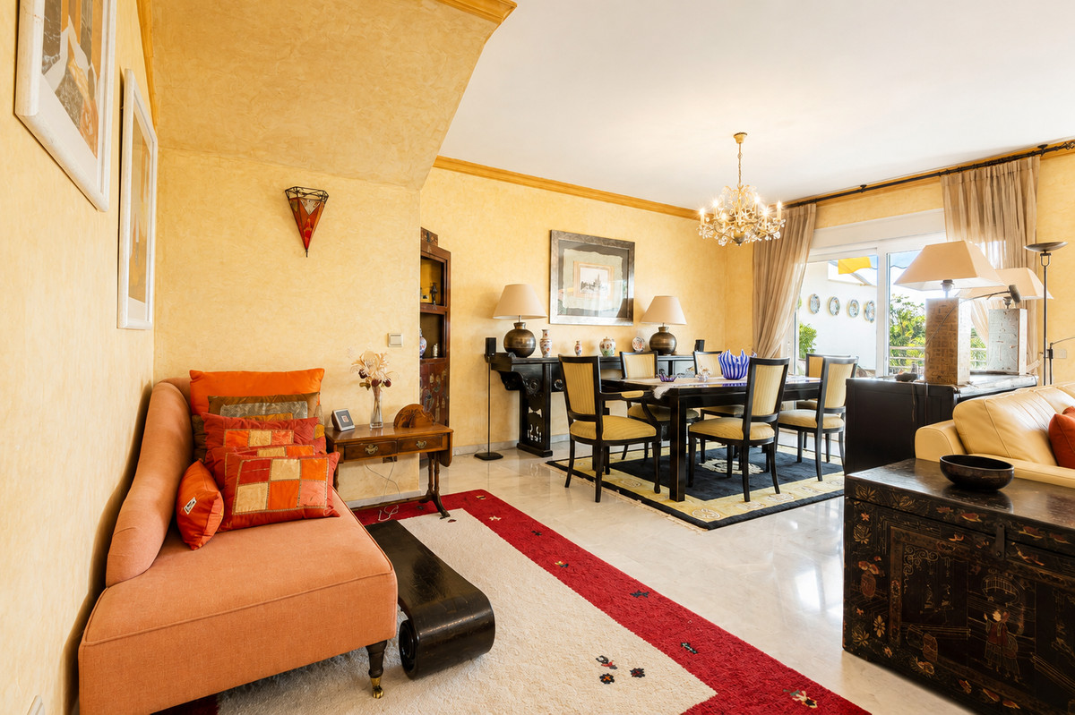 Appartement te koop in Guadalmina Baja | 4 slaapkamers H5463343