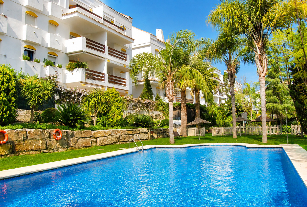 Appartement te koop in Guadalmina Baja | 4 slaapkamers H5463418