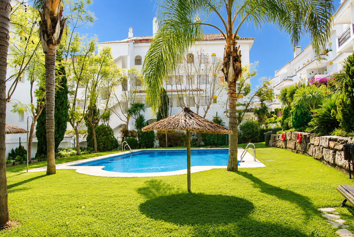 Appartement te koop in Guadalmina Baja | 4 slaapkamers H5463418