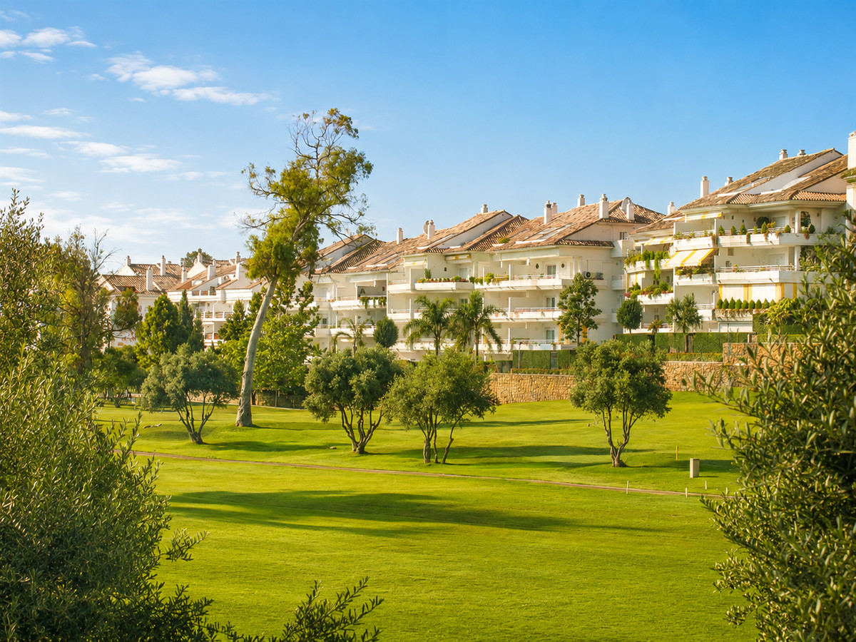 Appartement te koop in Guadalmina Baja | 4 slaapkamers H5465584