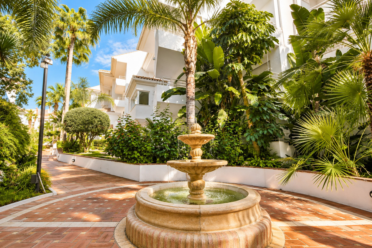 Appartement te koop in Guadalmina Baja | 4 slaapkamers H5465584