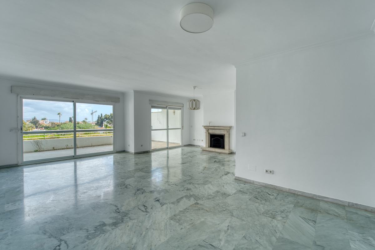 Appartement te koop in Guadalmina Baja | 5 slaapkamers H5471539