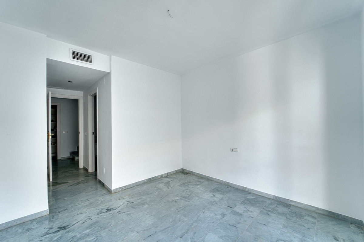 Property main view 37