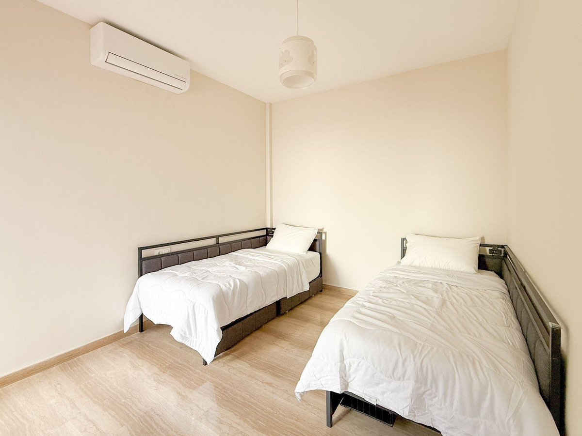Huis te koop in Guadalmina Baja | 4 slaapkamers H5480920