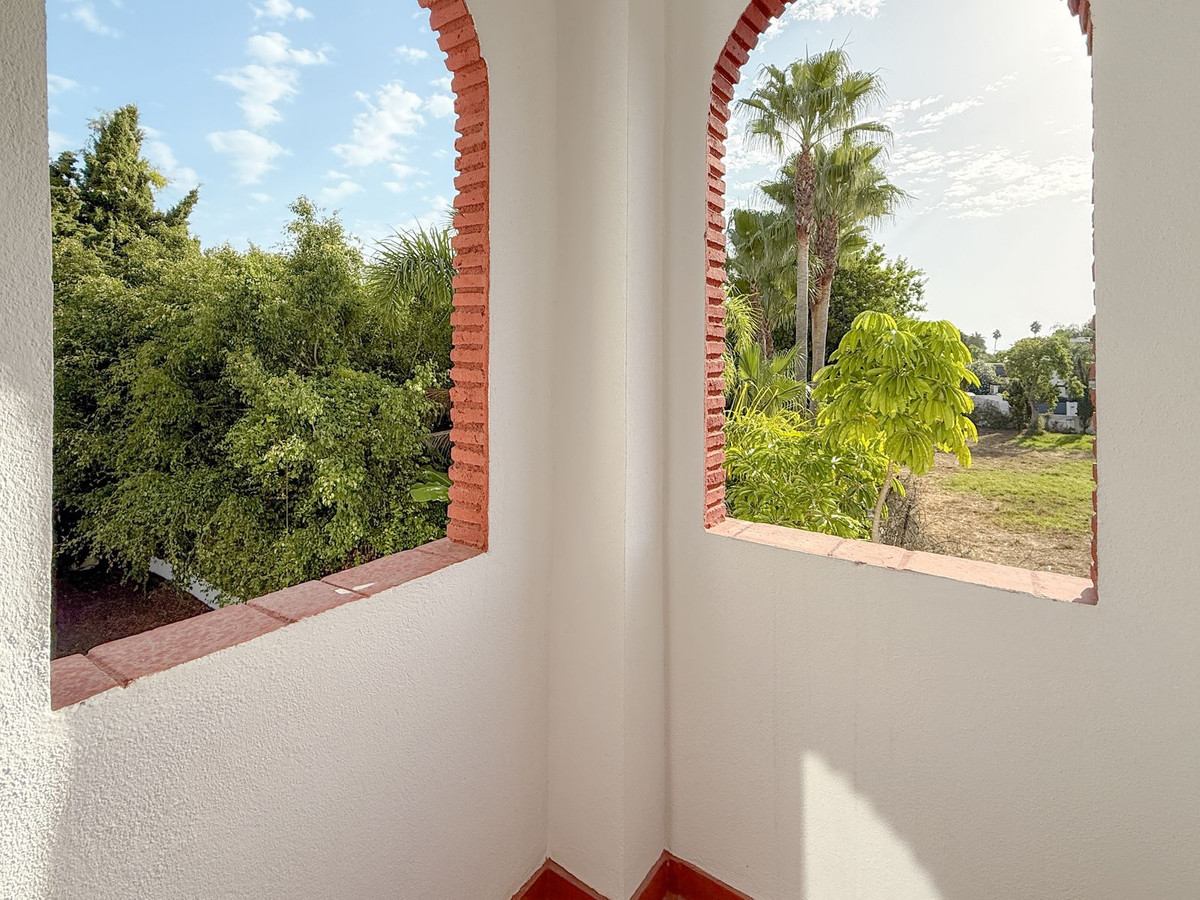 Huis te koop in Guadalmina Baja | 4 slaapkamers H5480920