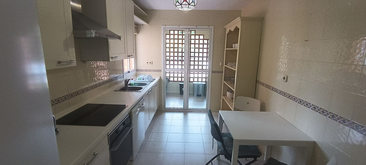 Appartement te koop in Guadalmina Baja | 2 slaapkamers H5511469