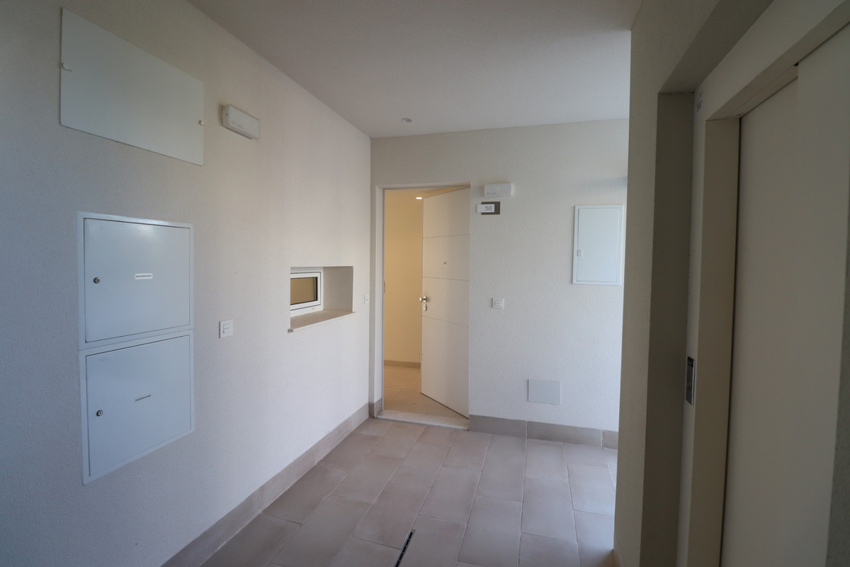 Appartement te koop in Urbanización El Raso | 2 slaapkamers H5232736