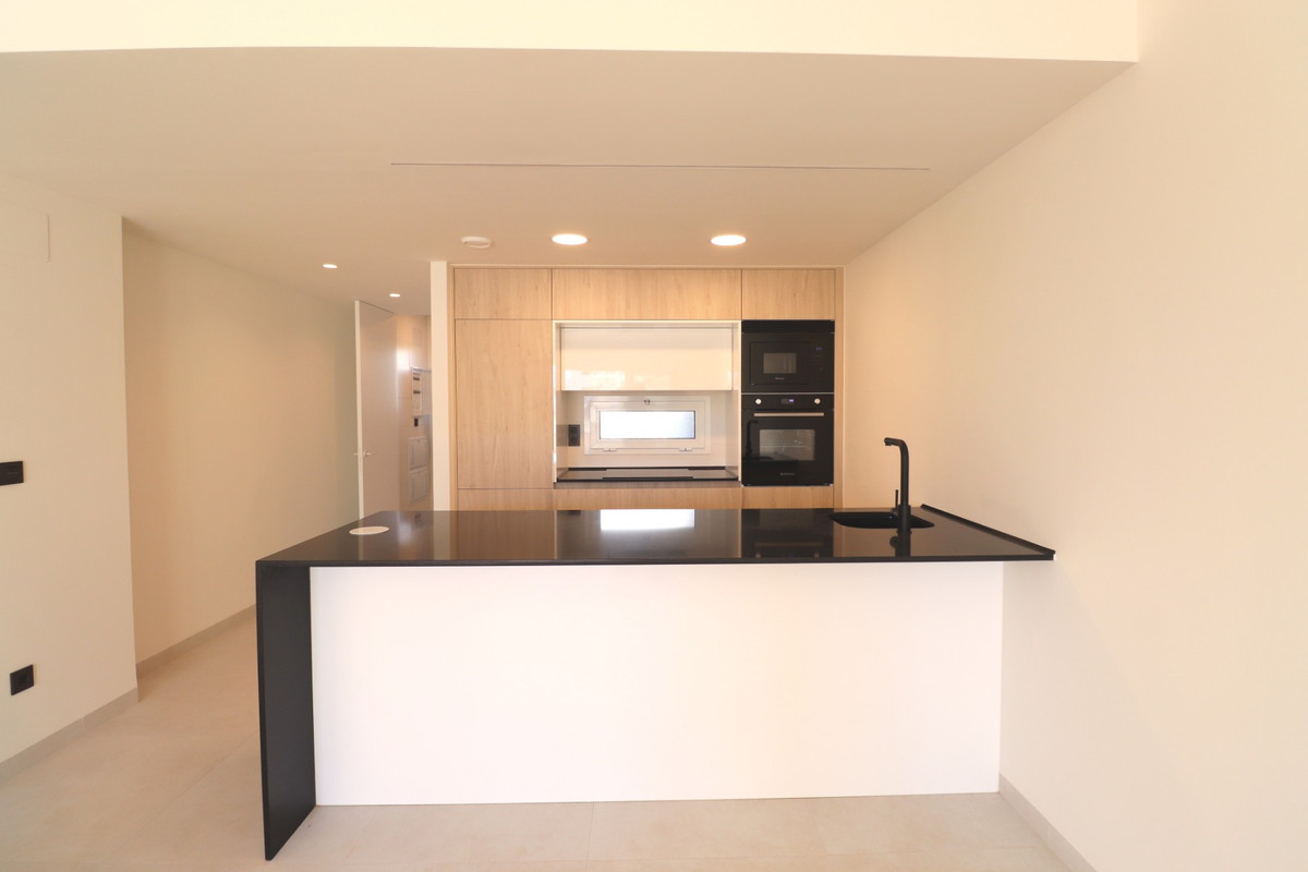 Appartement te koop in Urbanización El Raso | 2 slaapkamers H5232736