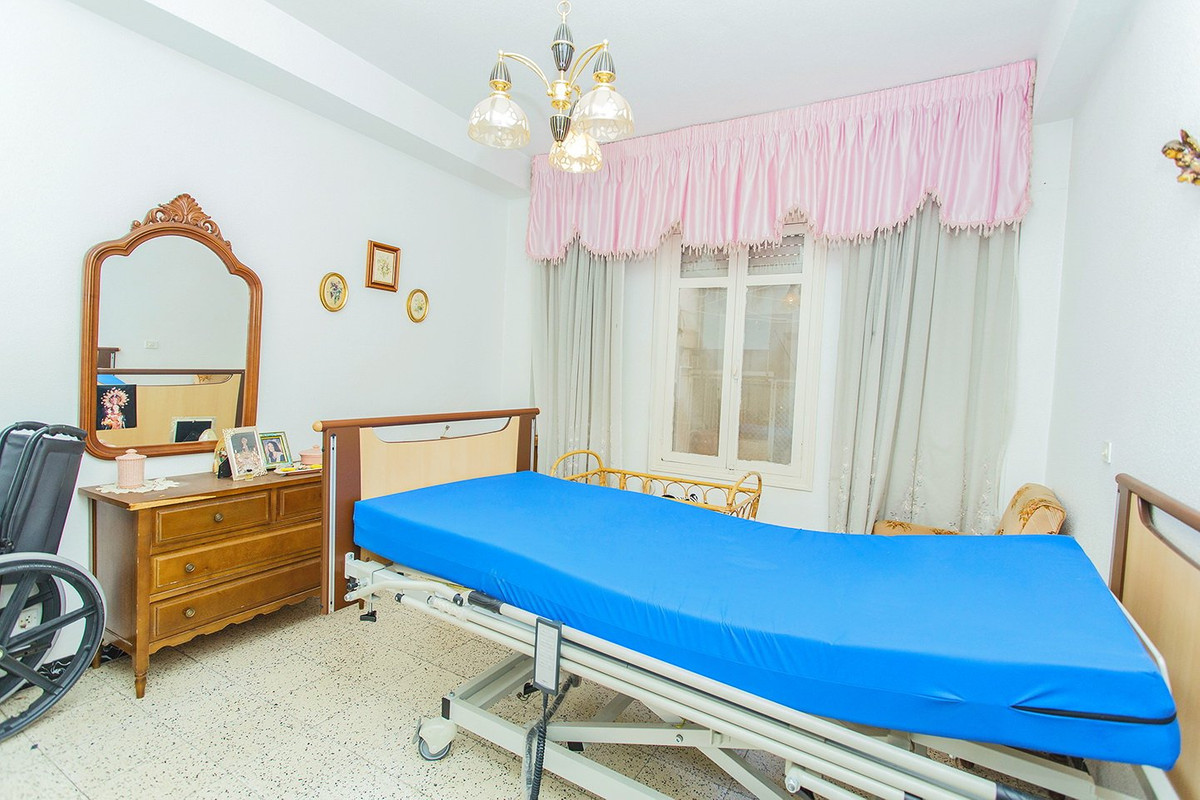 Appartement te koop in Guardamar del Segura | 4 slaapkamers H5295373