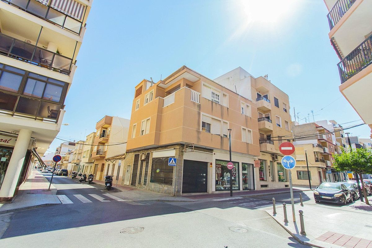 Appartement te koop in Guardamar del Segura | 4 slaapkamers H5295373
