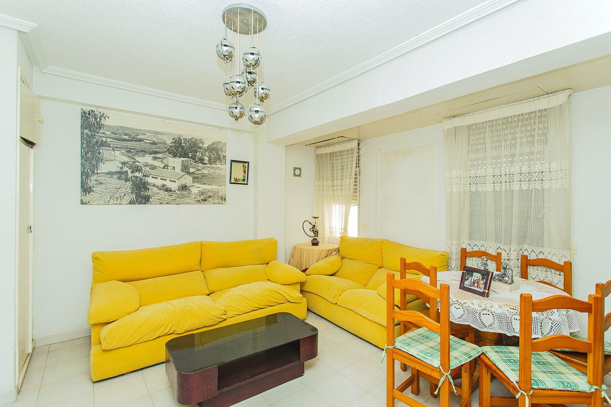 Appartement te koop in Guardamar del Segura | 4 slaapkamers H5295373