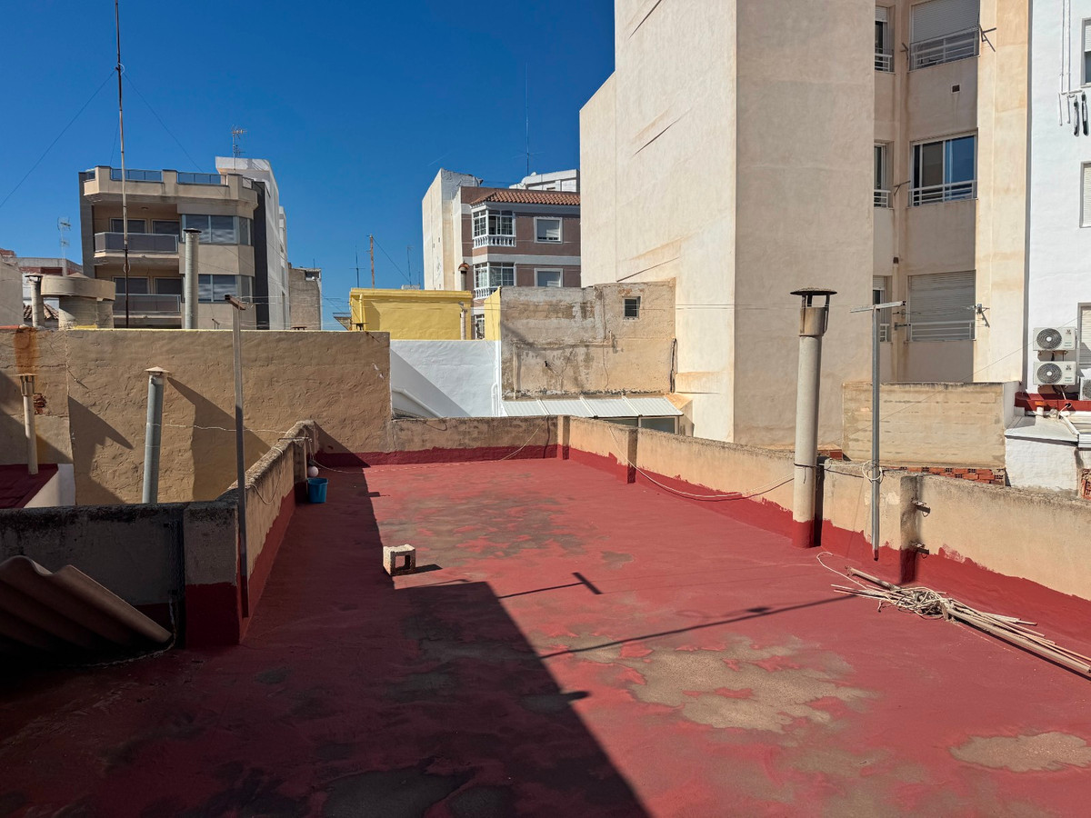 Appartement te koop in Guardamar del Segura | 4 slaapkamers H5316529