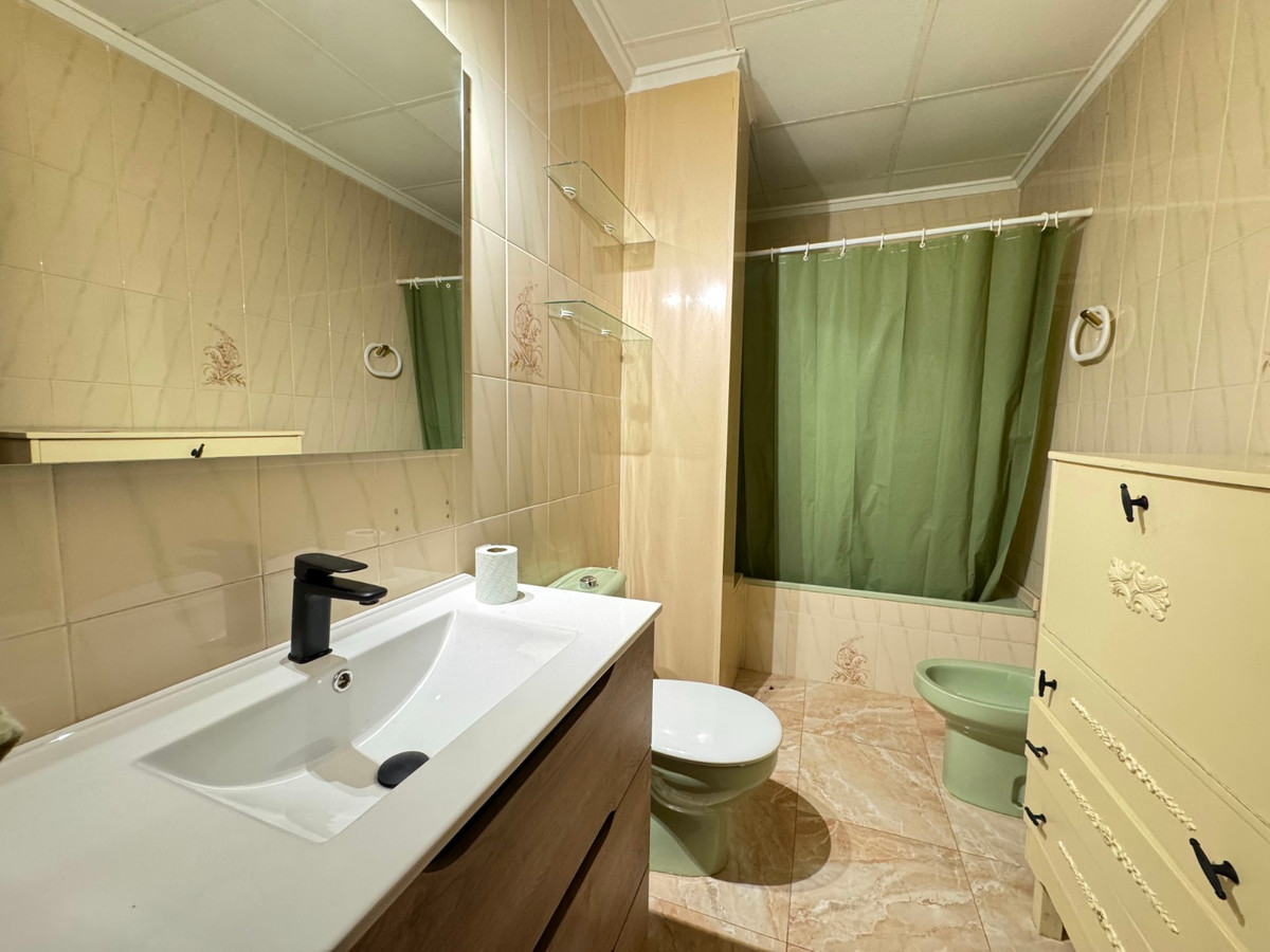 Appartement te koop in Guardamar del Segura | 4 slaapkamers H5316529