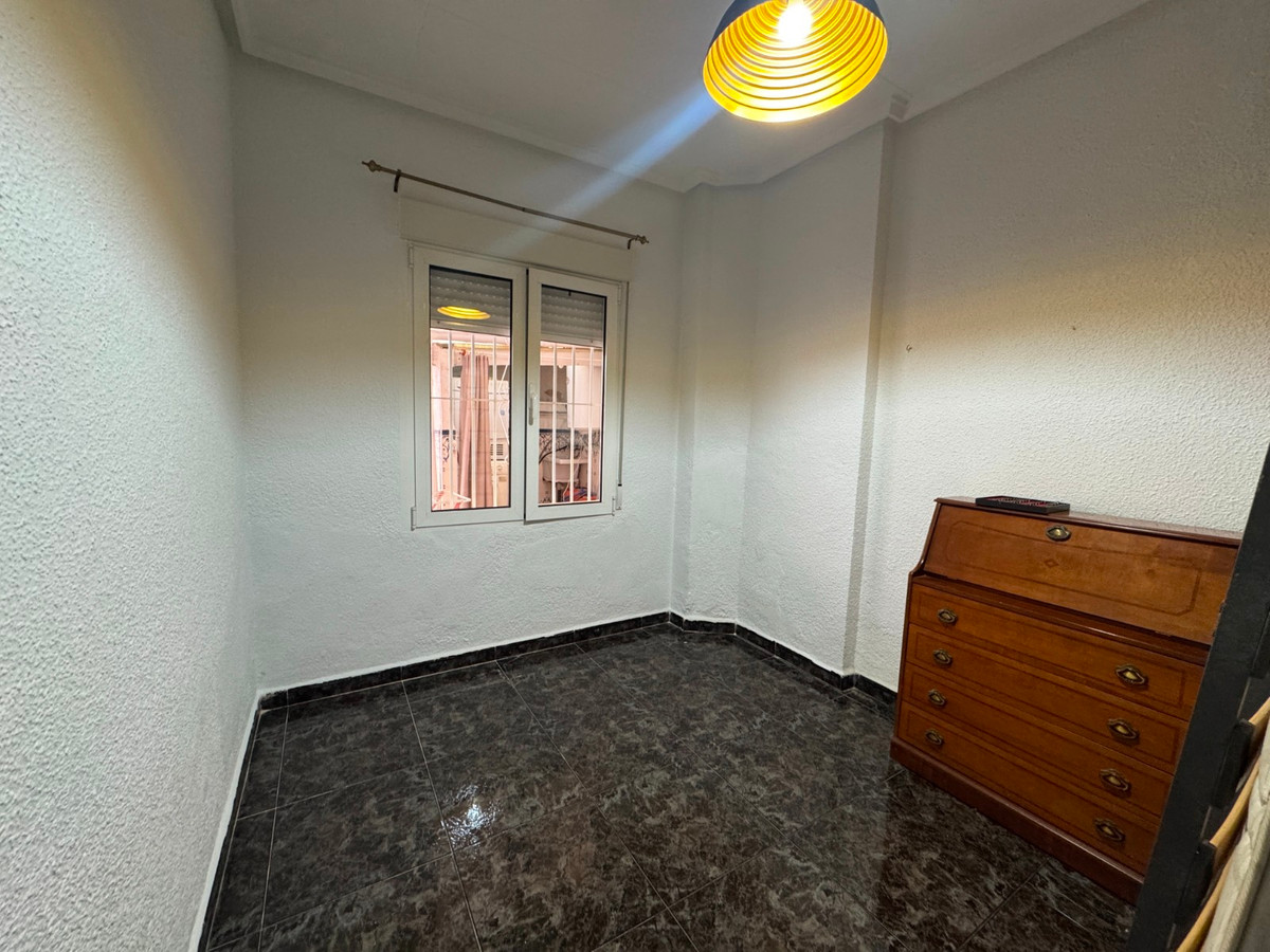 Appartement te koop in Guardamar del Segura | 4 slaapkamers H5316529