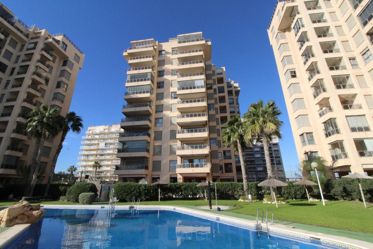 Appartement te koop in Guardamar del Segura | 2 slaapkamers H5344405