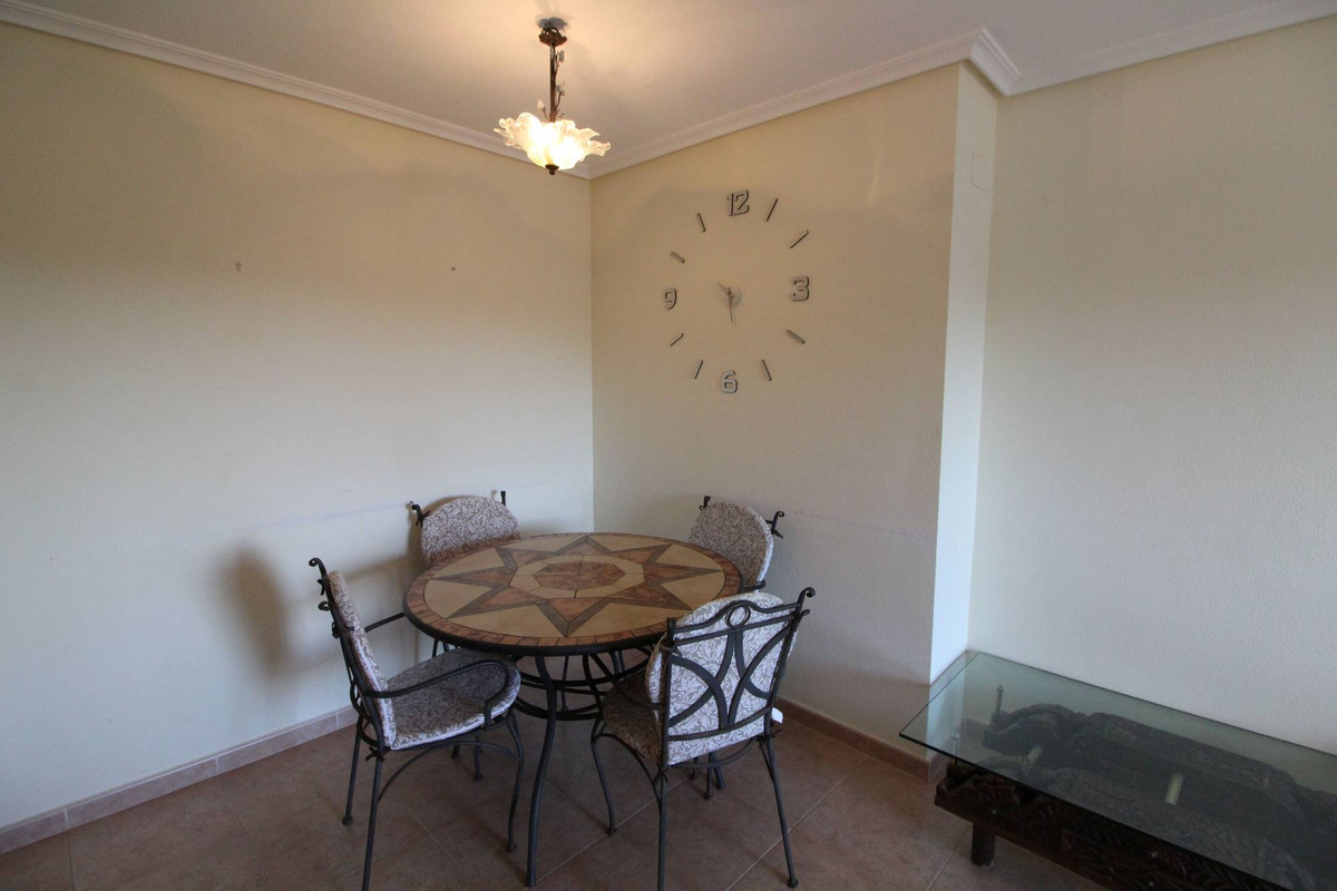 Appartement te koop in Guardamar del Segura | 2 slaapkamers H5344405