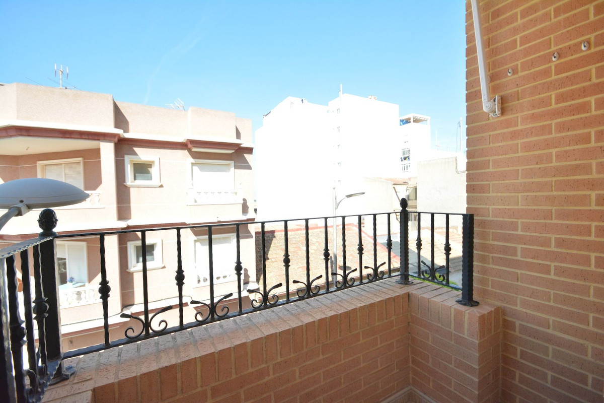 Appartement te koop in Guardamar del Segura | 2 slaapkamers H5364268