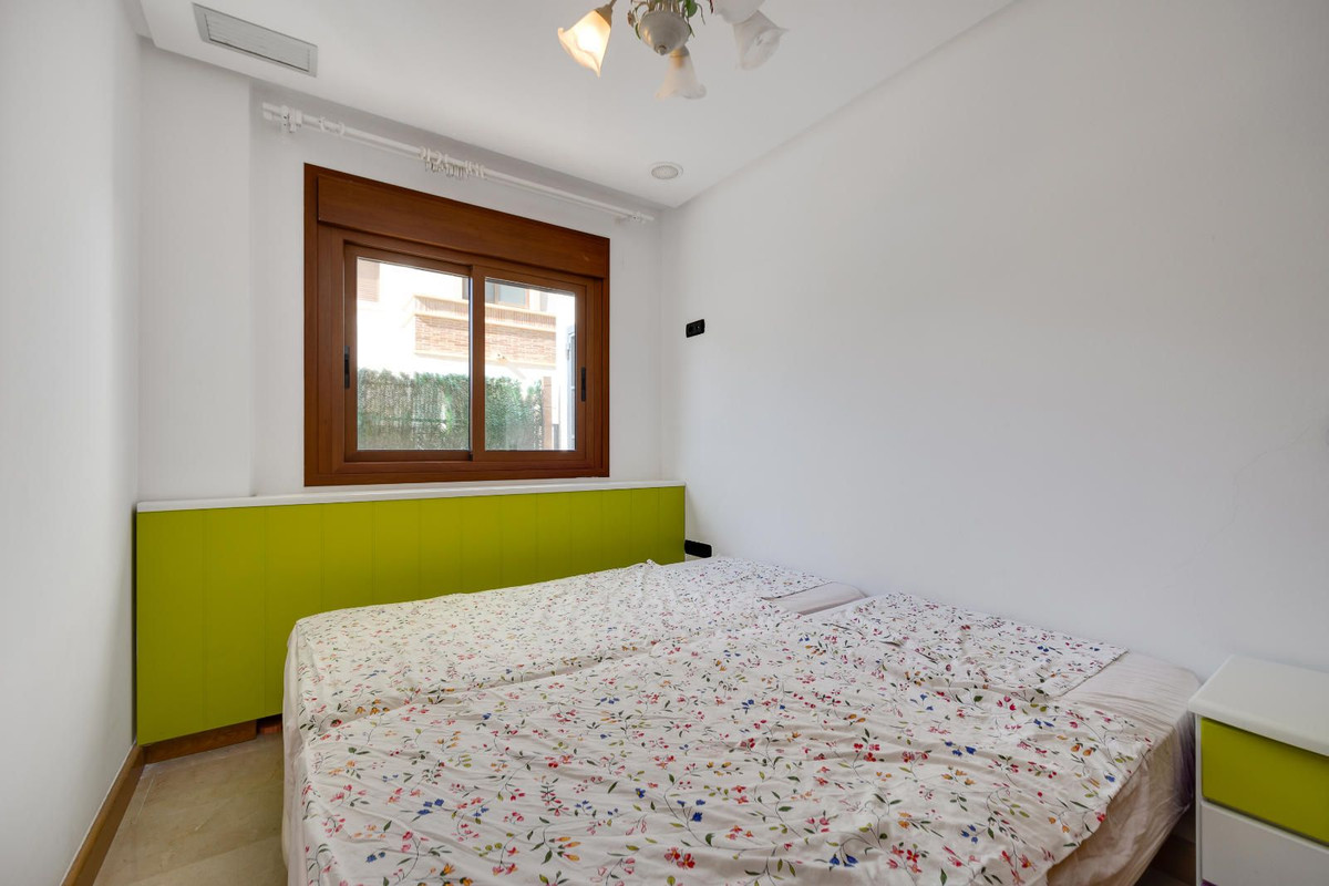 Appartement te koop in Guardamar del Segura | 2 slaapkamers H5380807