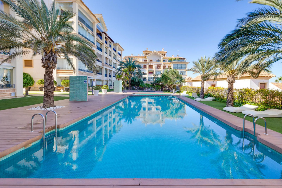 Appartement te koop in Guardamar del Segura | 2 slaapkamers H5380807