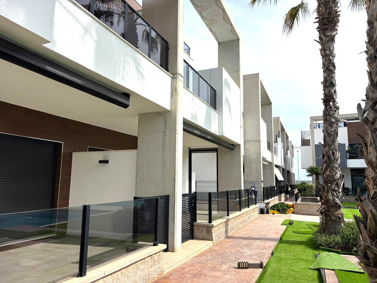Appartement te koop in Guardamar del Segura | 2 slaapkamers H5400703