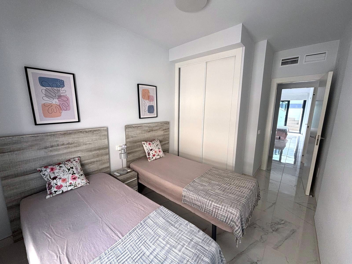 Appartement te koop in Guardamar del Segura | 2 slaapkamers H5400703