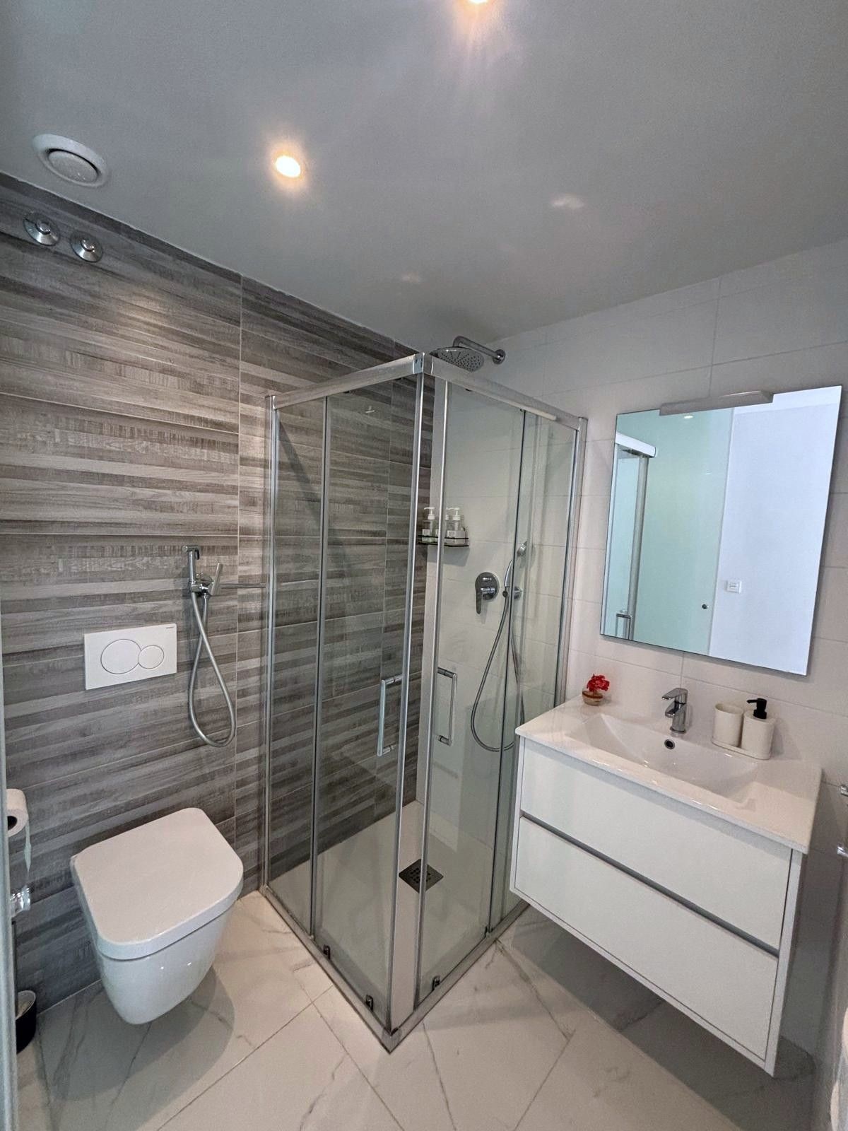 Appartement te koop in Guardamar del Segura | 2 slaapkamers H5400703