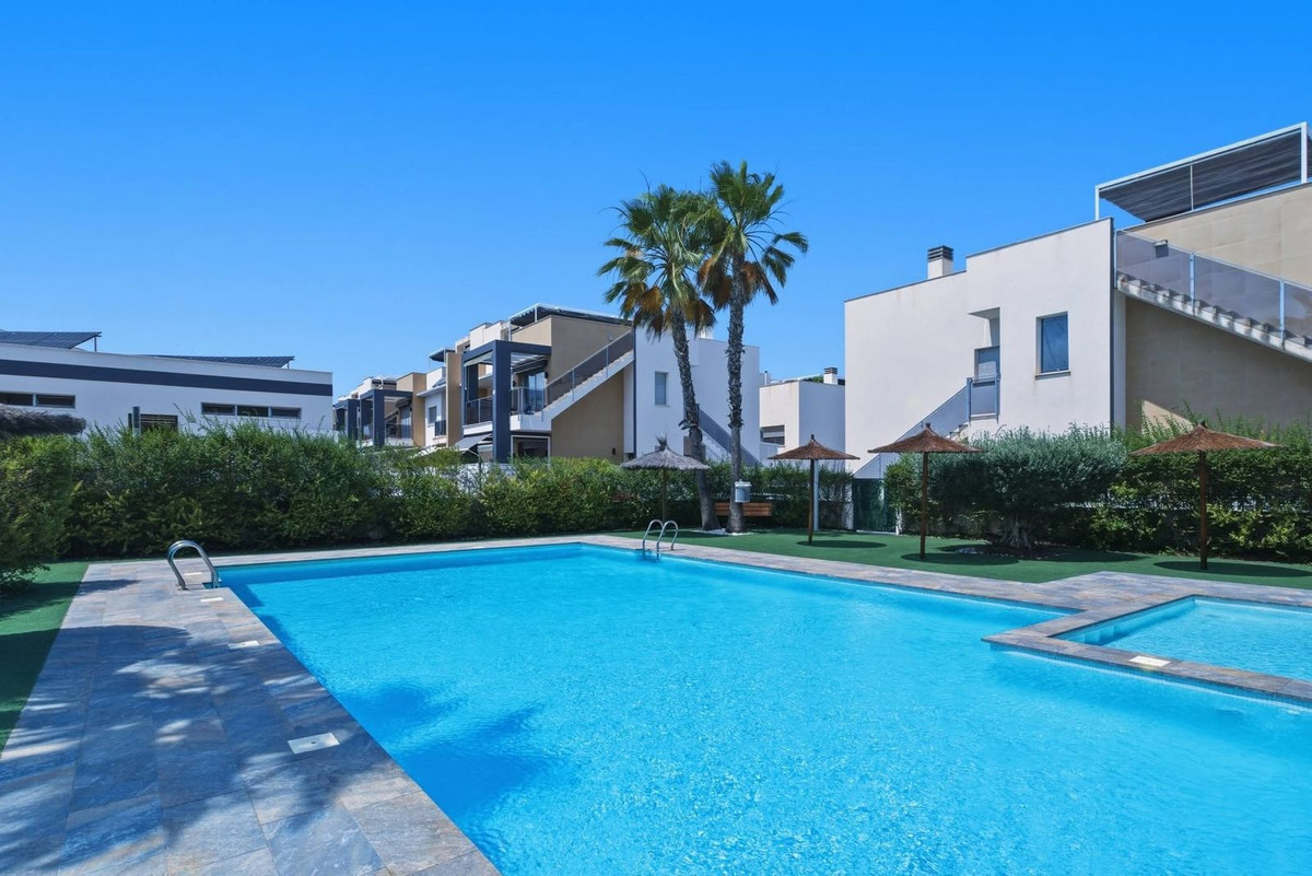 Appartement te koop in Guardamar del Segura | 3 slaapkamers H5426680