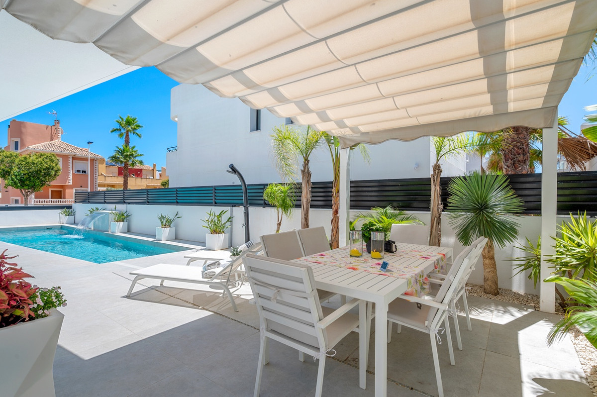 Appartement te koop in Guardamar del Segura | 4 slaapkamers H5455153